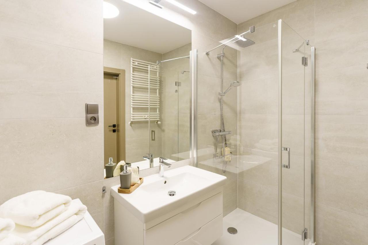 Apartamenty Fenomen - Premium Park & Sea, Nadmorskie Tarasy Free Parking, Swimming Pool, Sauna And Other! Kołobrzeg Exteriör bild